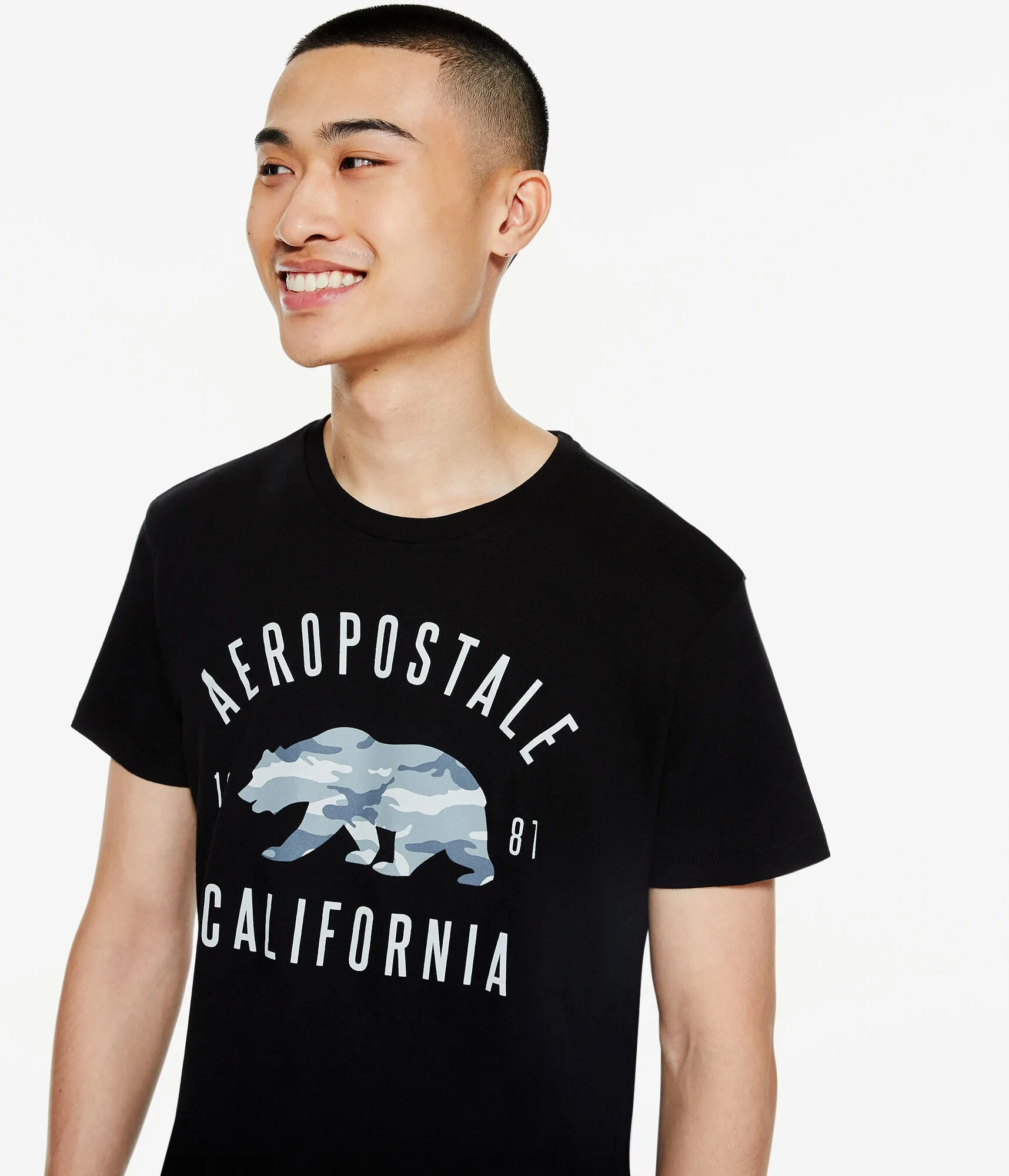 Aeropostale Mens Camo Bear Graphic Tee