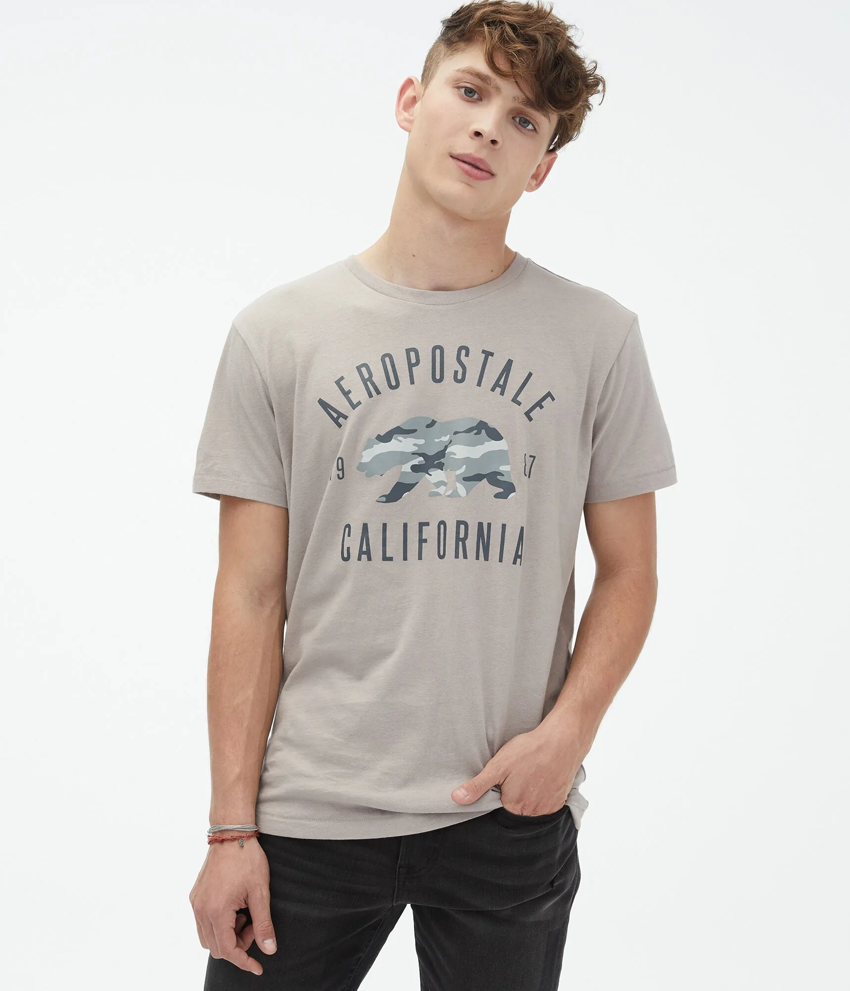 Aeropostale Mens Camo Bear Graphic Tee