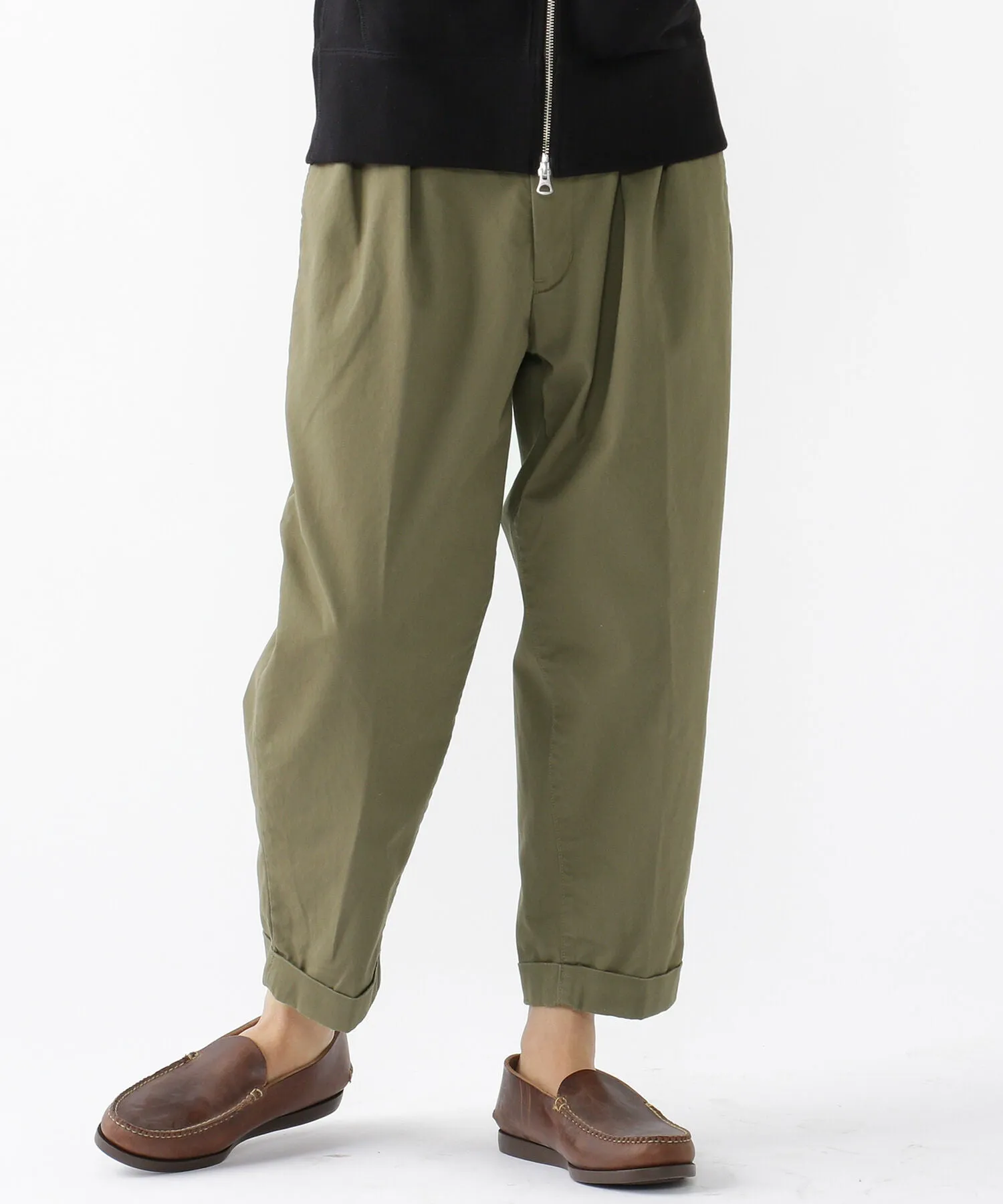 Beams Plus | 2 Pleats Twill | Olive