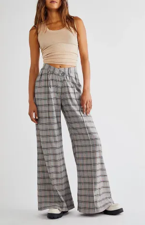 Kim Wide Leg Pant In Grey