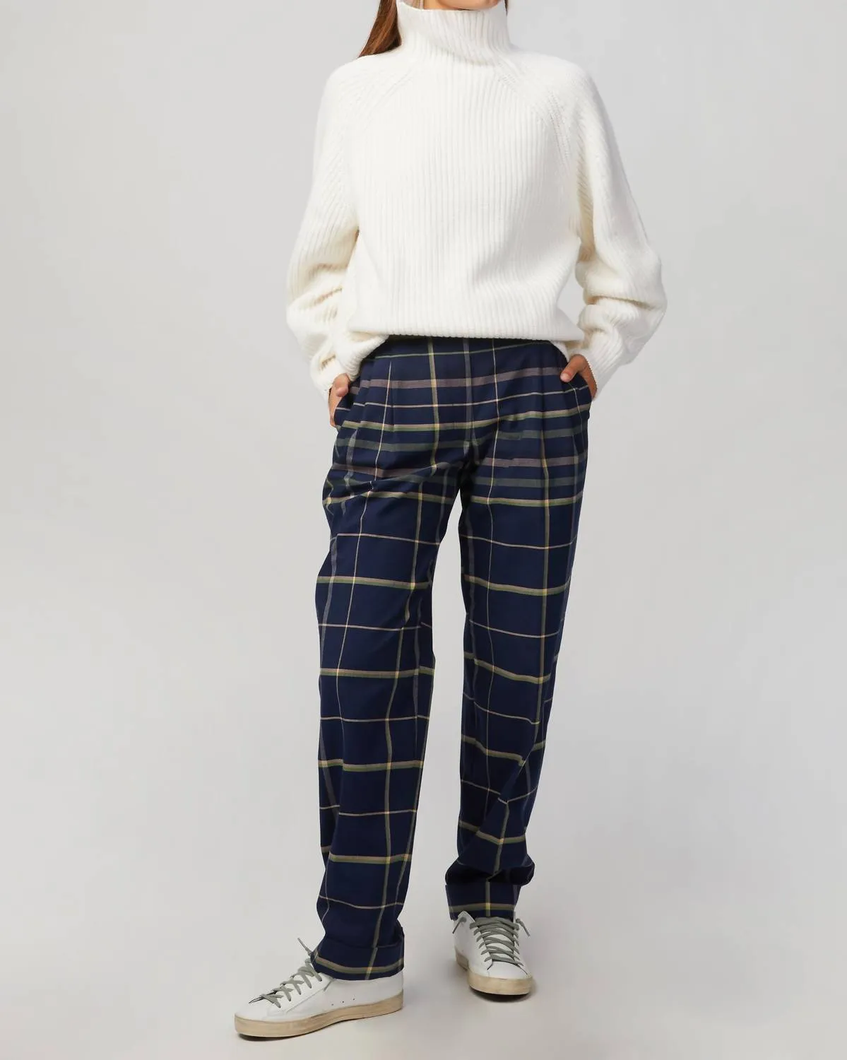 Laia Pants In Tartan Navy