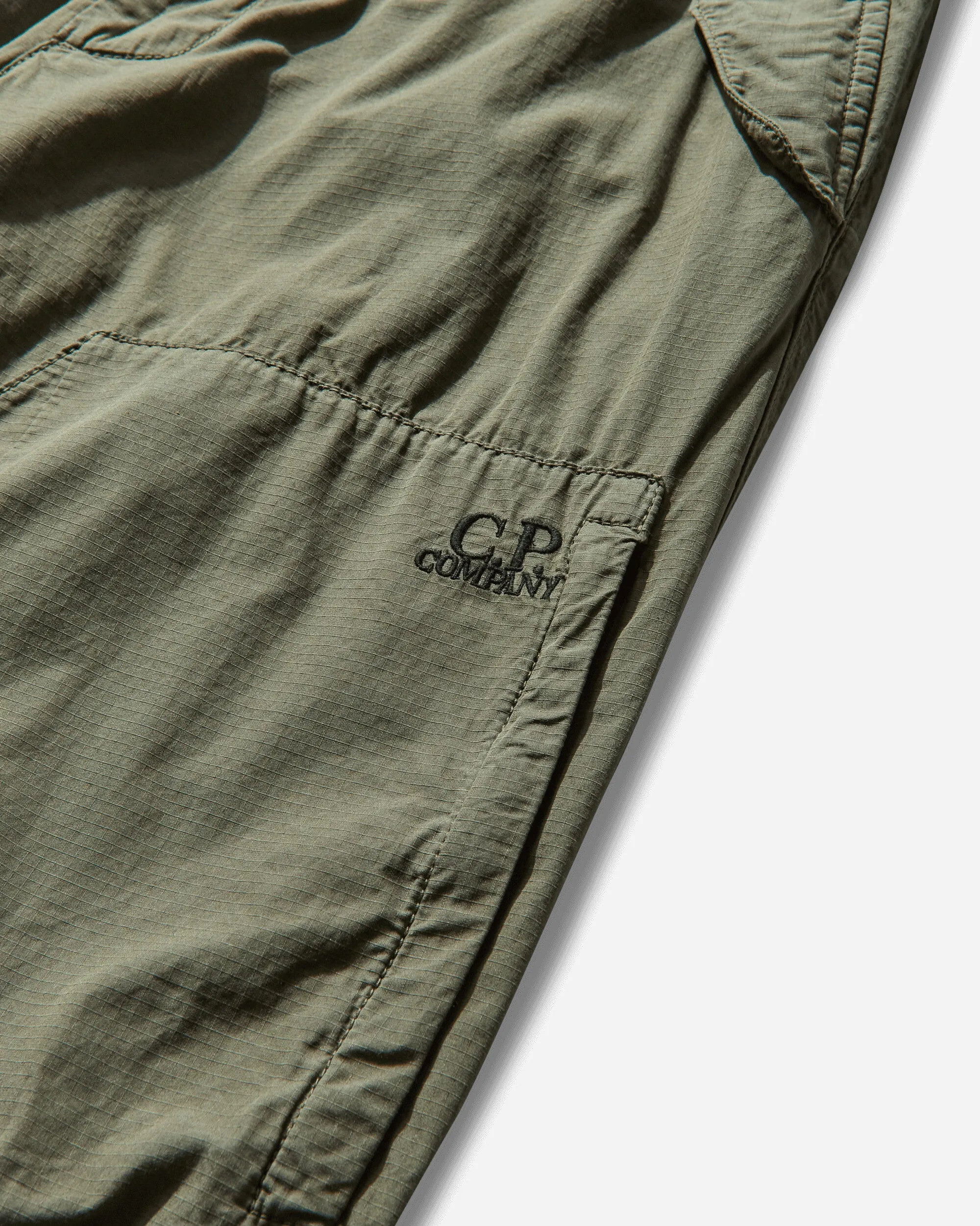 Men's Flatt Nylon Loose Pants Thyme