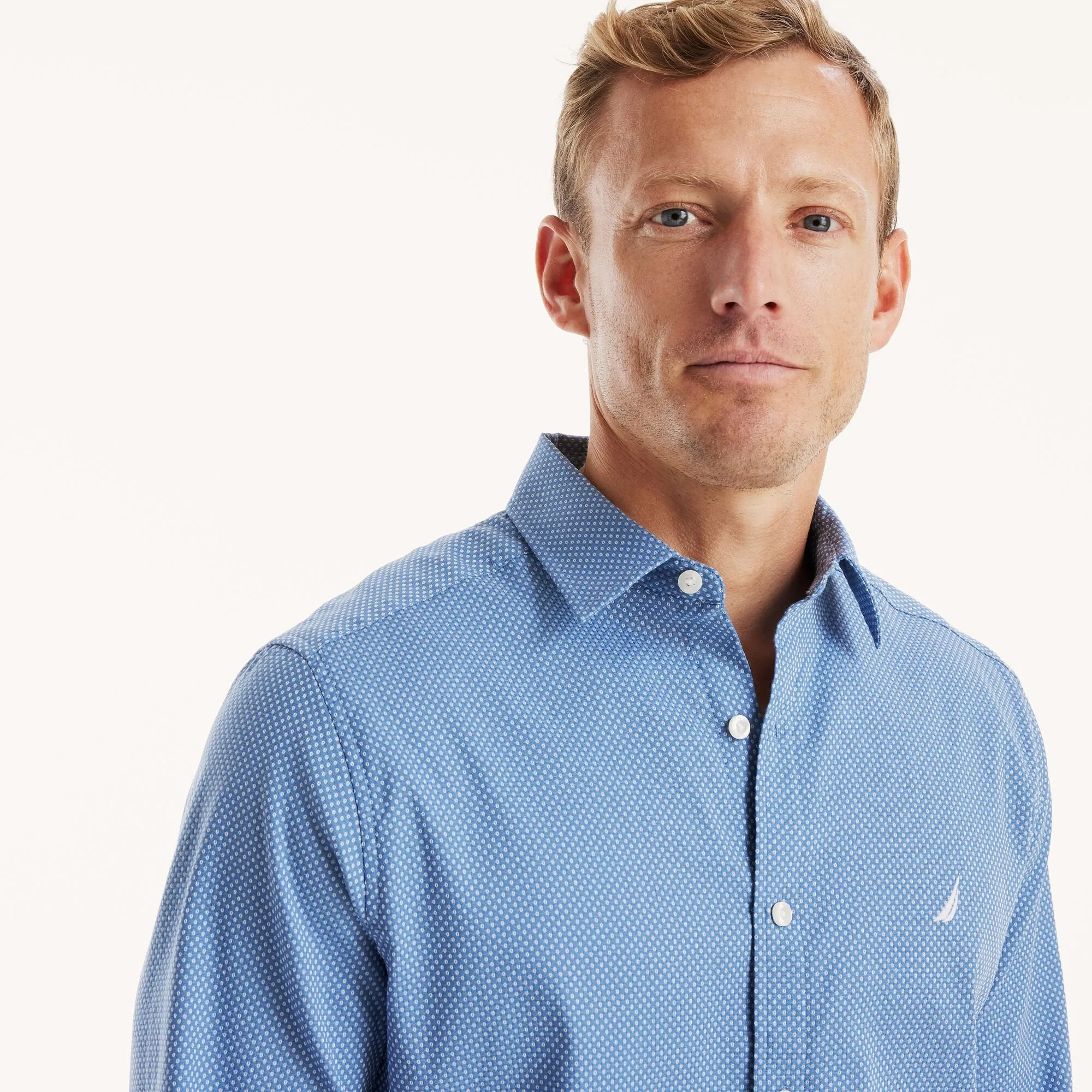 Nautica Mens Classic Fit Wrinkle-Resistant Dobby Shirt