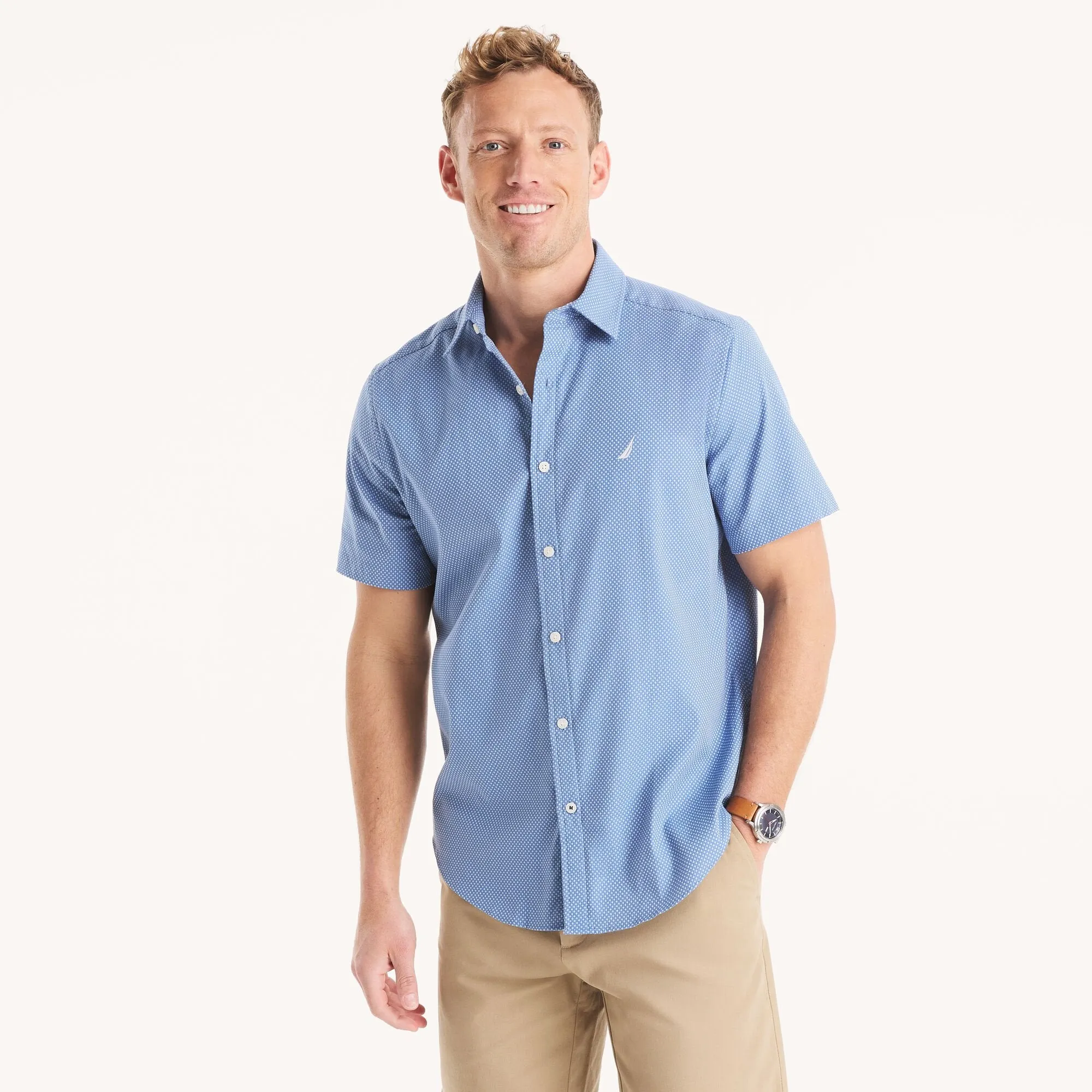 Nautica Mens Classic Fit Wrinkle-Resistant Dobby Short-Sleeve Shirt