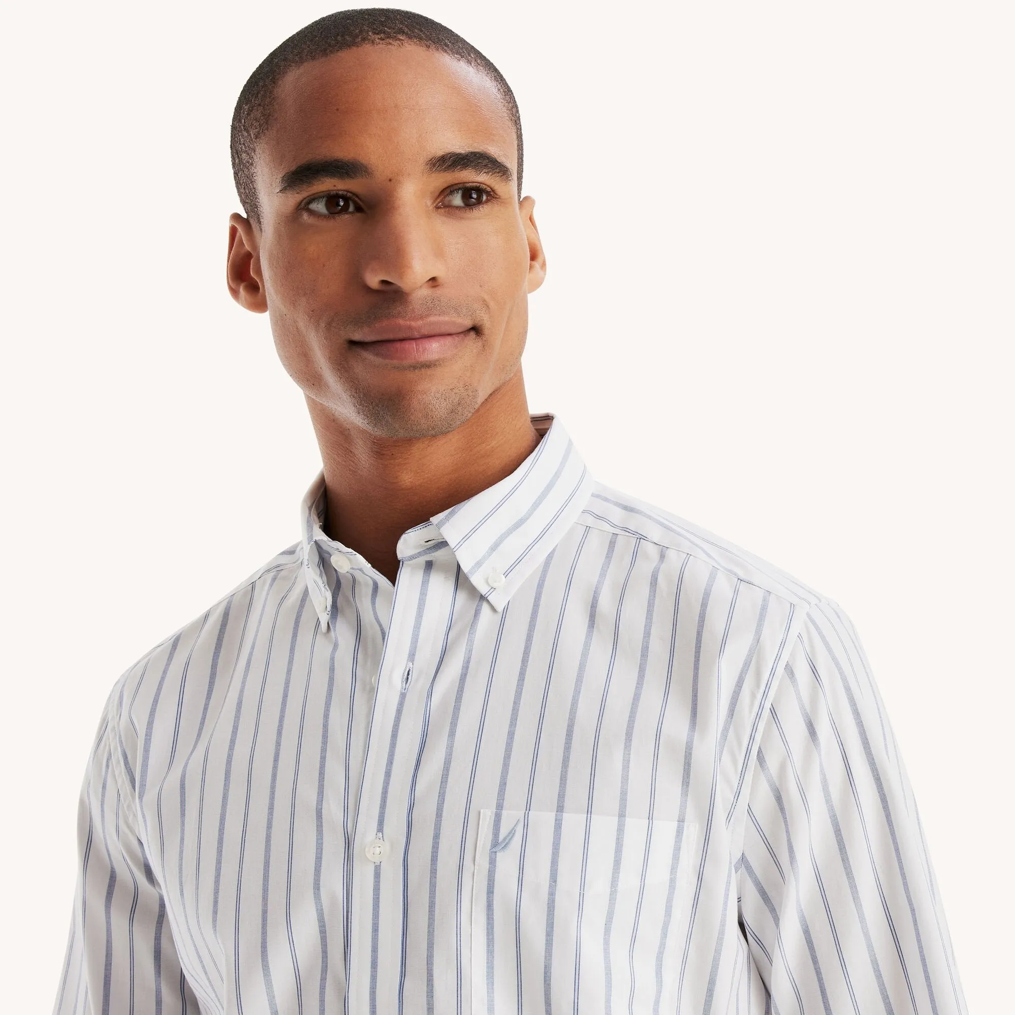 Nautica Mens Classic Fit Wrinkle-Resistant Plaid Shirt