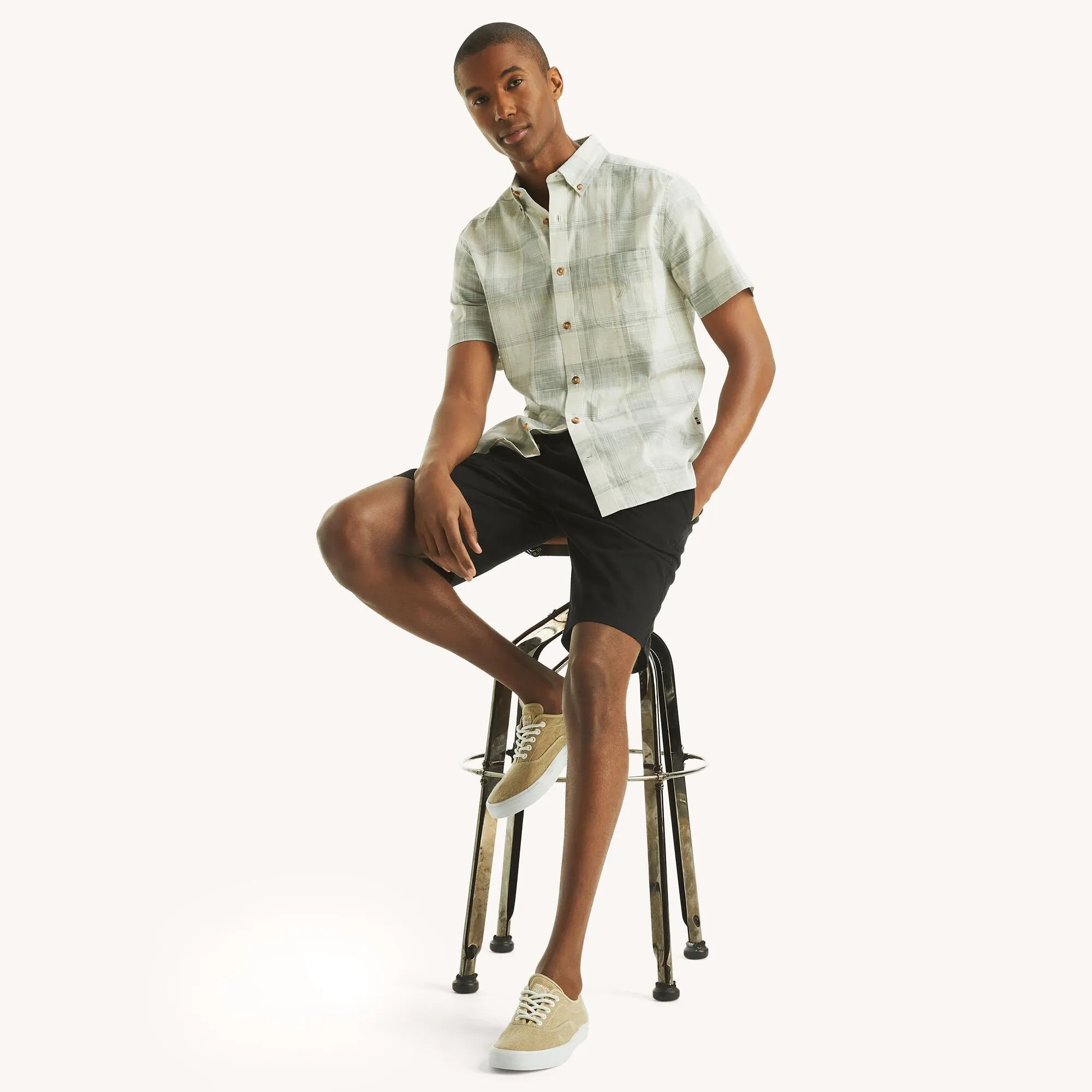 Nautica Mens Plaid Short-Sleeve Shirt