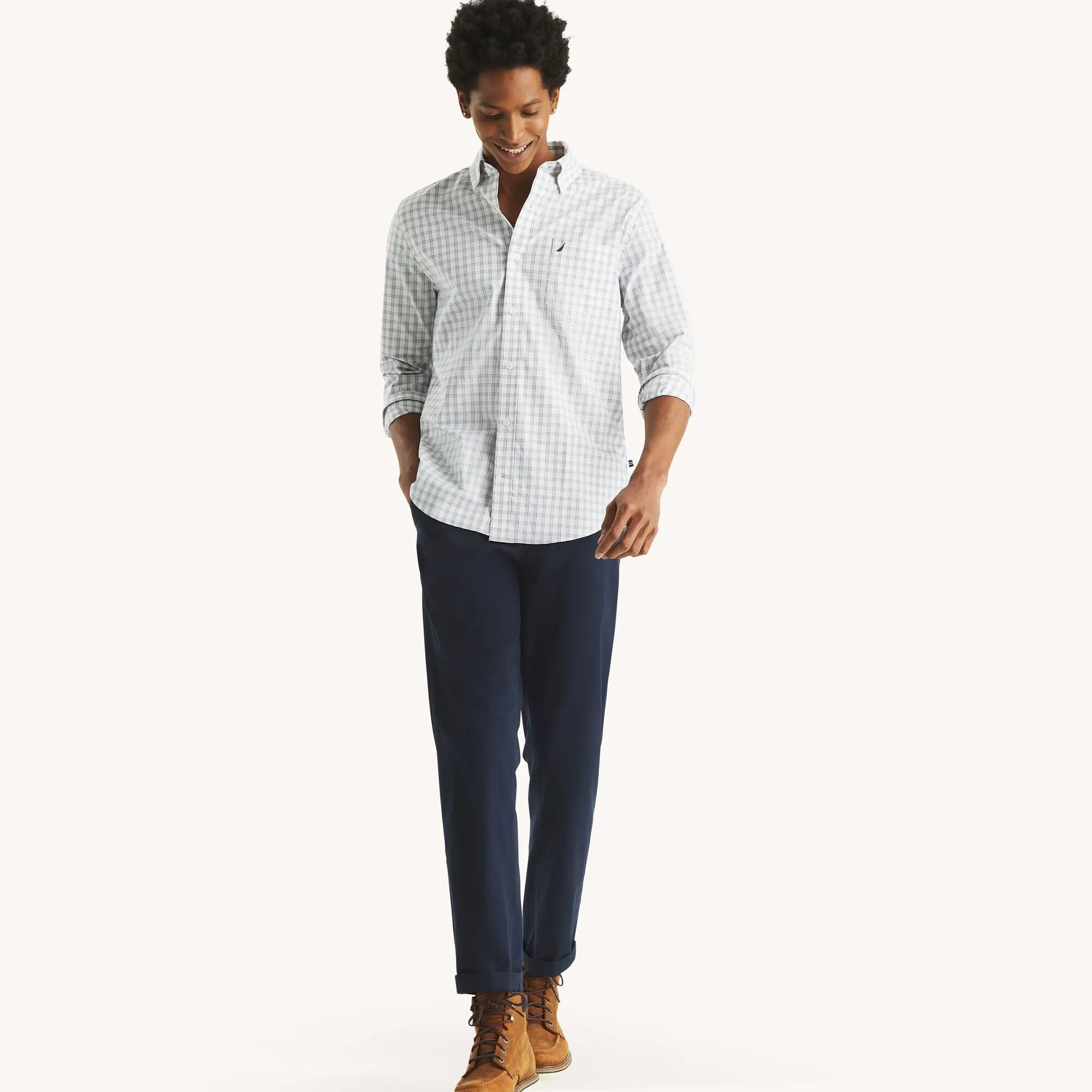 Nautica Mens Slim Fit Wrinkle-Resistant Plaid Wear To Work Shirt
