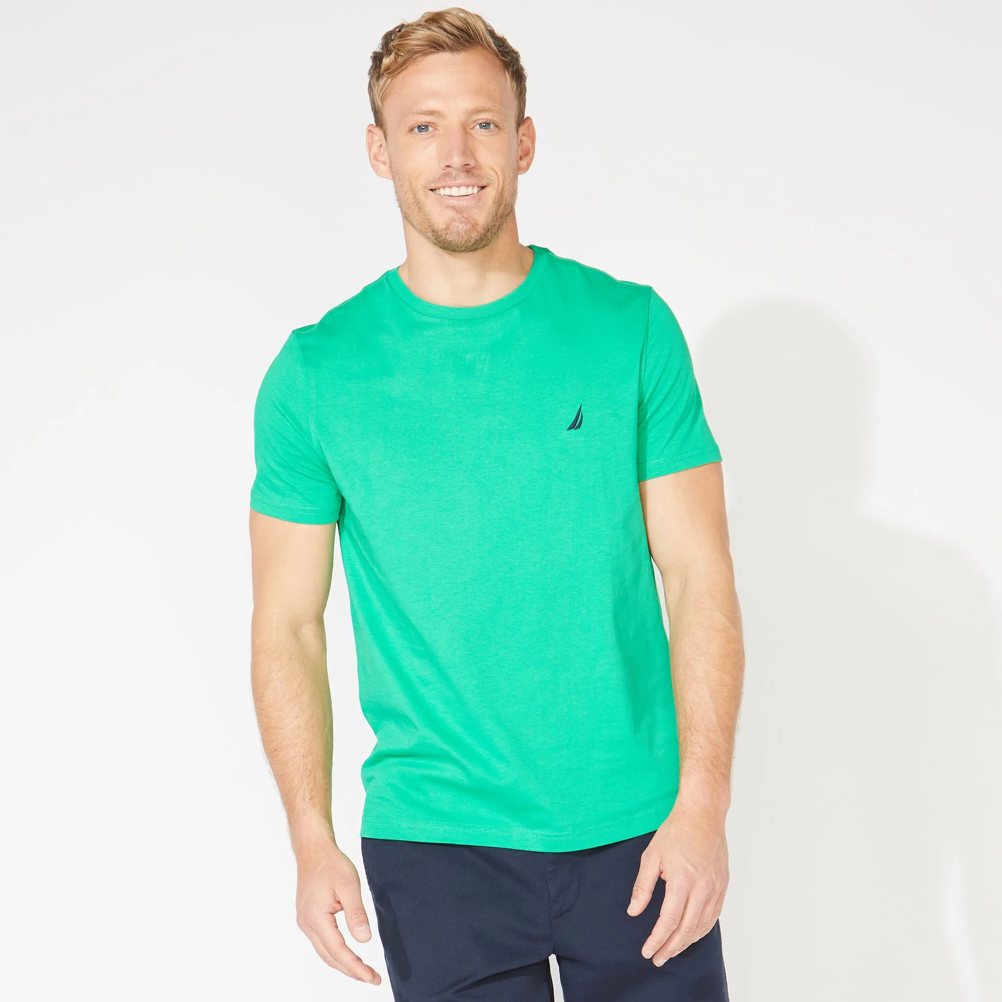 Nautica Mens Solid Crewneck T-Shirt