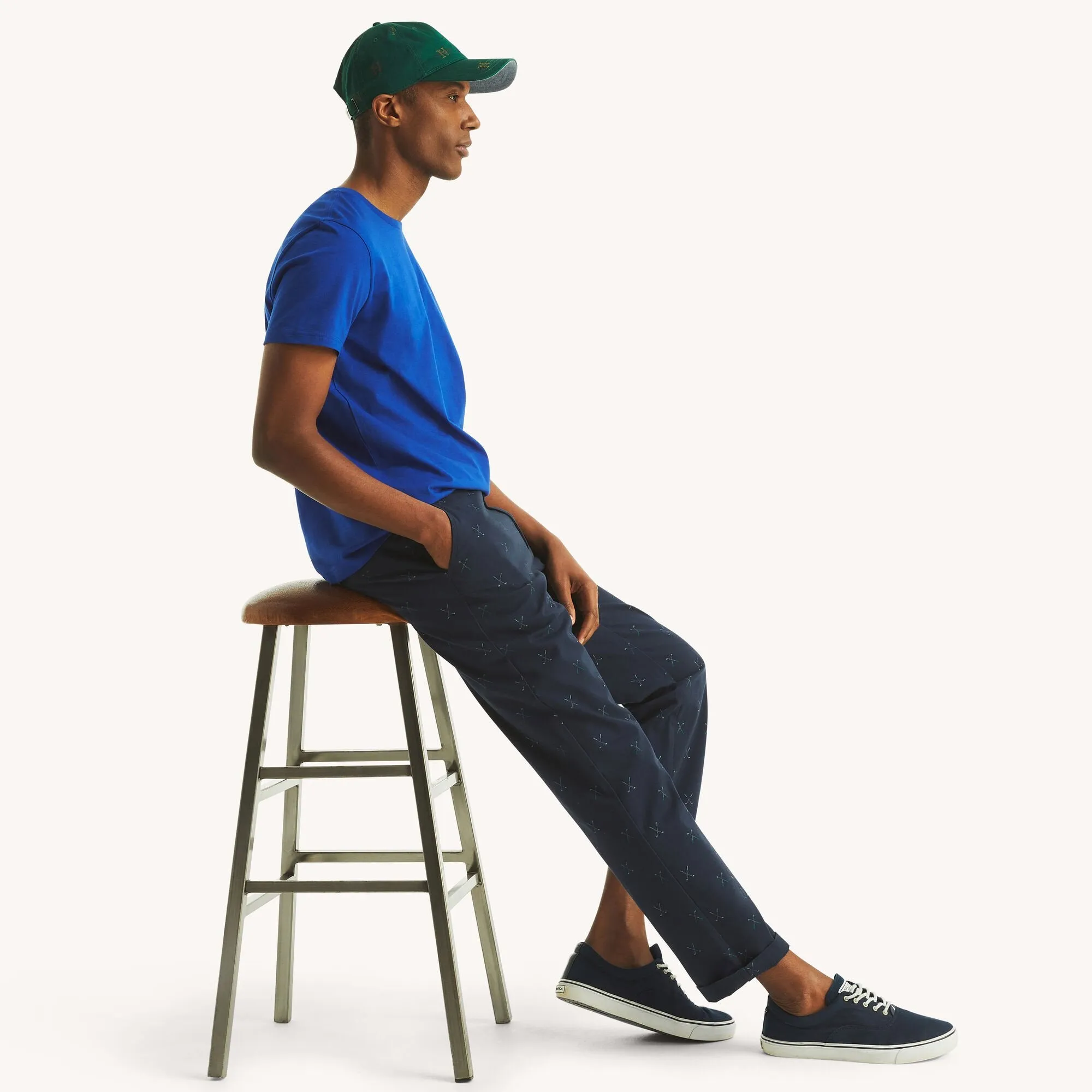 Nautica Mens Solid Crewneck T-Shirt