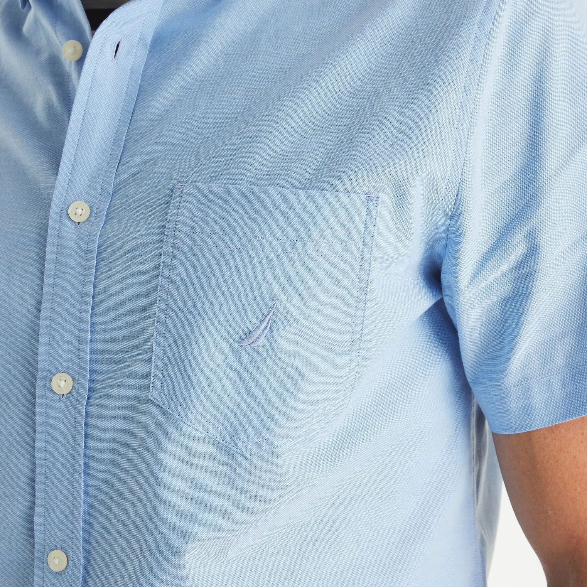 Nautica Mens Solid Oxford Short-Sleeve Shirt