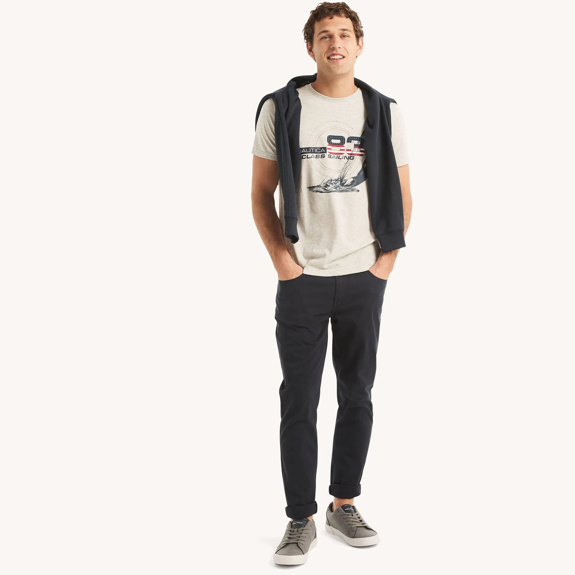 Nautica Mens Sustainably Crafted J-Class Sailing Graphic T-Shirt